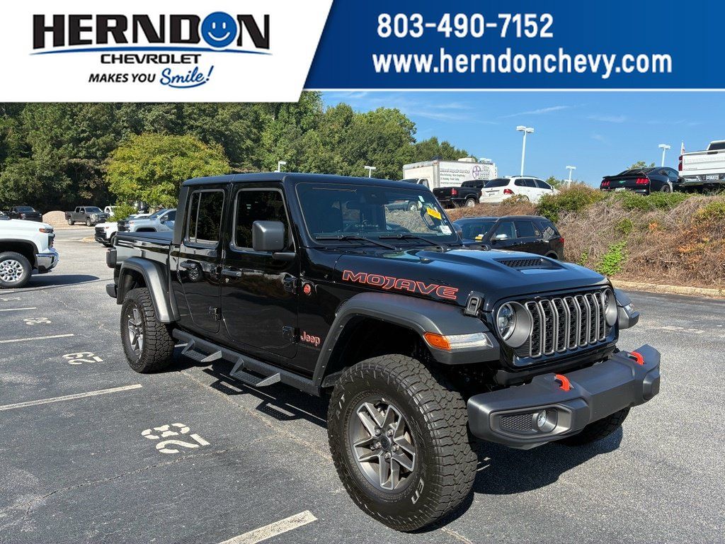 Used 2025 Jeep Gladiator Mojave AWD/4WD image 1