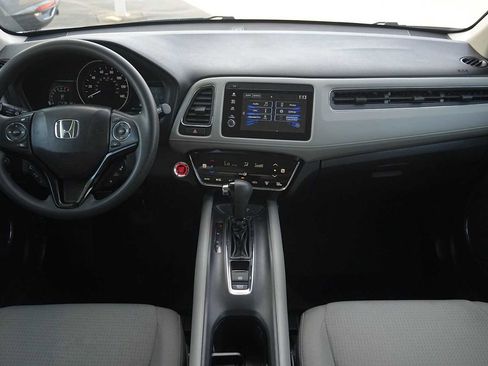 Used 2019 Honda HR-V EX image 10