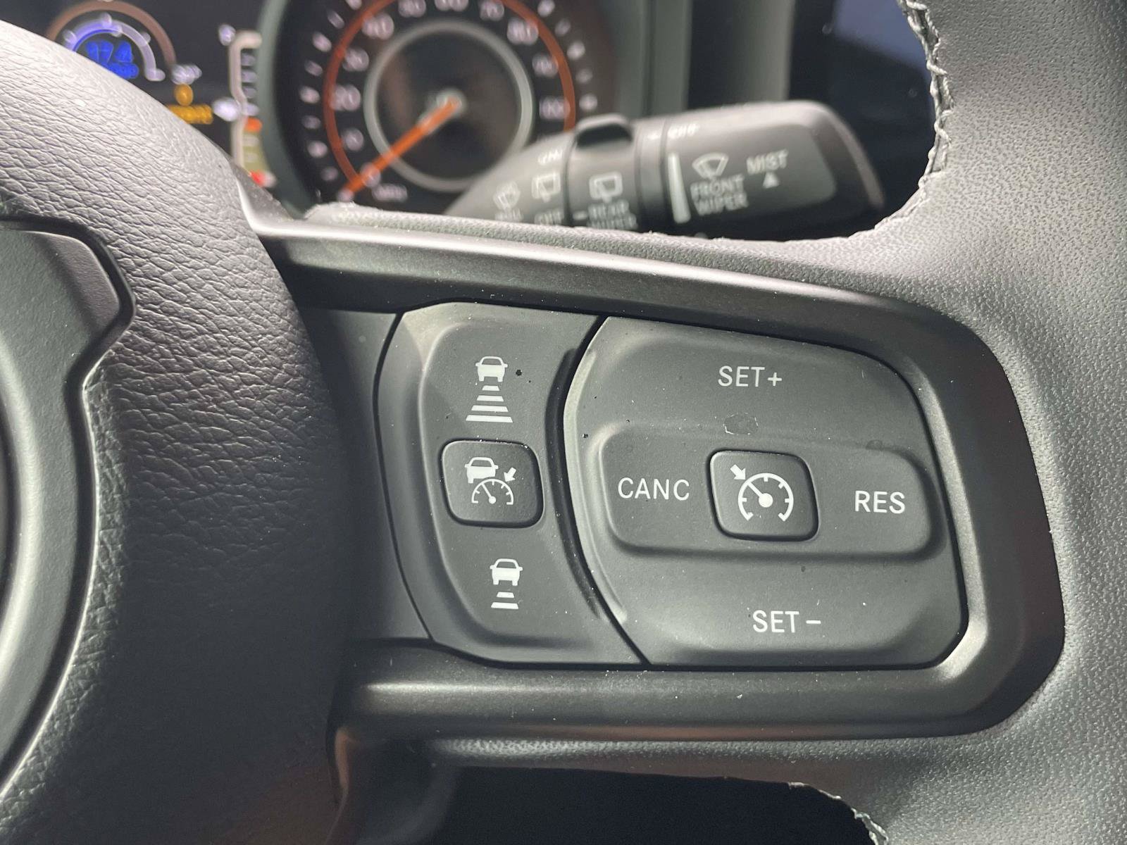 Used 2025 Jeep Wrangler Unlimited Sport AWD/4WD image 22