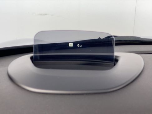 Used 2020 MINI Cooper S w/ Signature Upholstery Package image 28