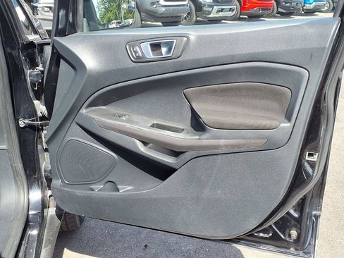 Used 2019 Ford EcoSport SE FWD image 12