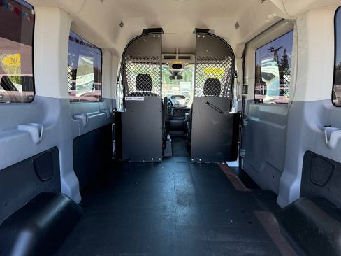 Used 2015 Ford Transit 150 XLT RWD image 13