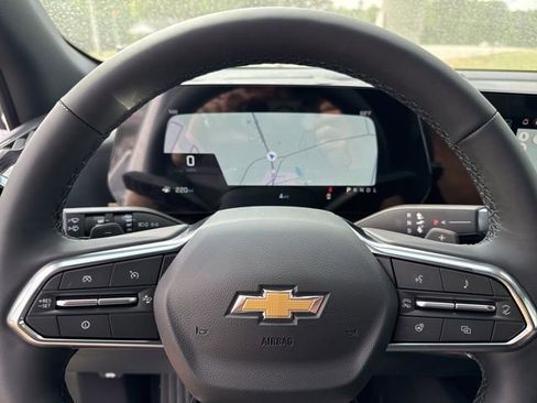 New 2026 Chevrolet Equinox LT FWD image 18