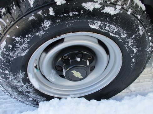 Used 2001 Chevrolet Express 3500 Base image 12