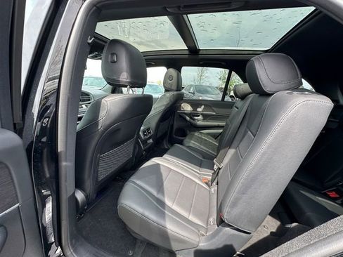 Used 2022 Mercedes-Benz GLE 350 4MATIC w/ 3rd Row Seat Package image 19