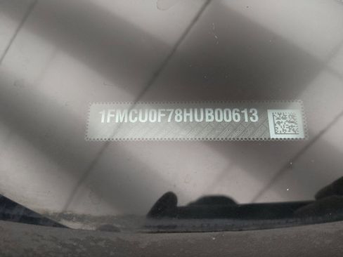 Used 2017 Ford Escape S FWD image 33