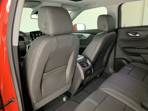 New 2025 Chevrolet Blazer LT image 41