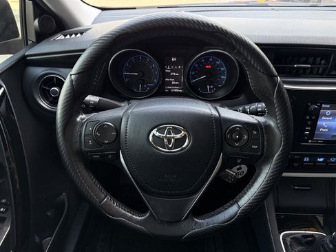 Used 2017 Toyota Corolla iM FWD image 20