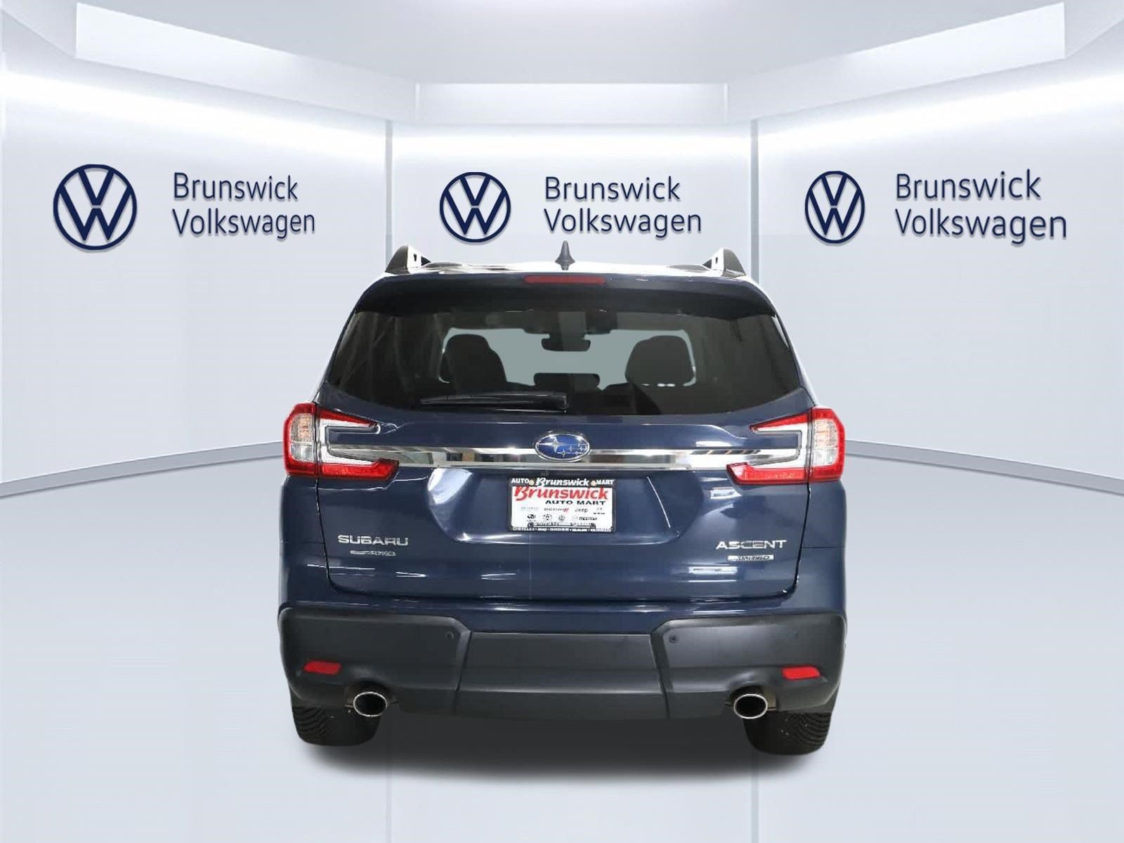 Used 2023 Subaru Ascent Limited AWD/4WD image 41