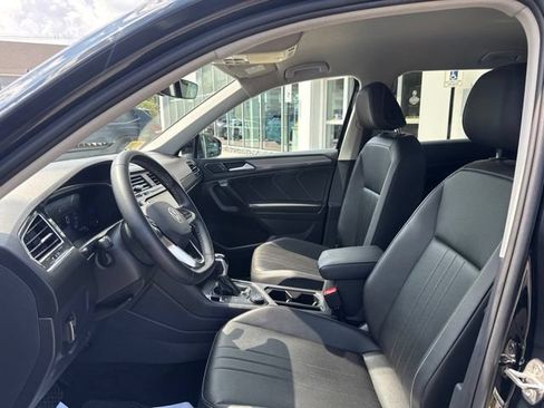 Certified 2023 Volkswagen Tiguan SE AWD/4WD image 12