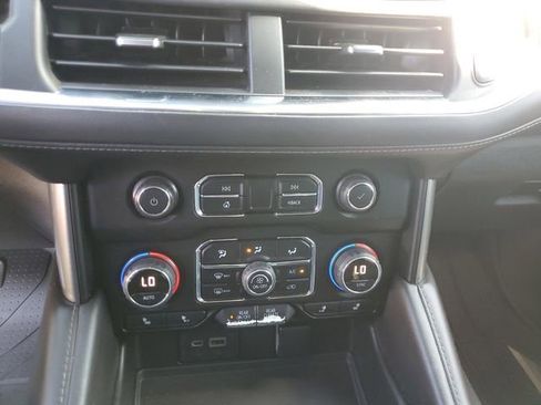 Used 2022 Chevrolet Tahoe LT RWD image 20