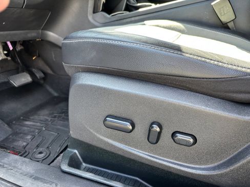 Used 2019 Ford Escape SE AWD/4WD image 12