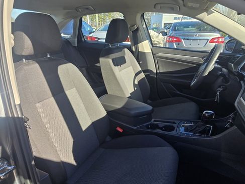 Used 2020 Volkswagen Jetta SE image 13