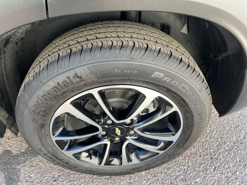 Used 2025 Chevrolet TrailBlazer LT image 30