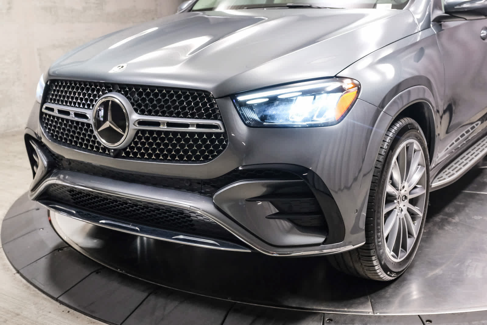 Used 2026 Mercedes-Benz GLE 450 4MATIC image 13