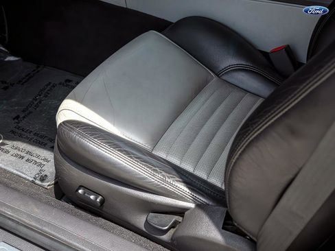 Used 2002 Ford Thunderbird Neiman Marcus image 19