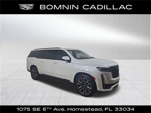 Certified 2024 Cadillac Escalade ESV Sport Platinum image 1