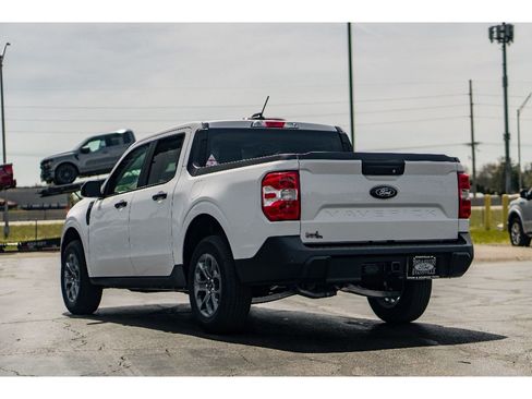New 2026 Ford Maverick XLT w/ Equipment Group 301A AWD/4WD image 3