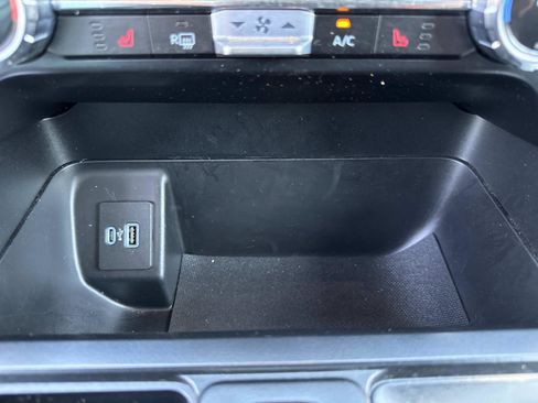 Used 2023 Ford F150 XLT w/ Equipment Group 302A High RWD image 29