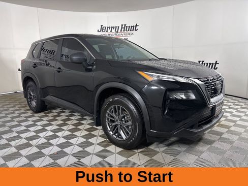 Used 2021 Nissan Rogue S image 5