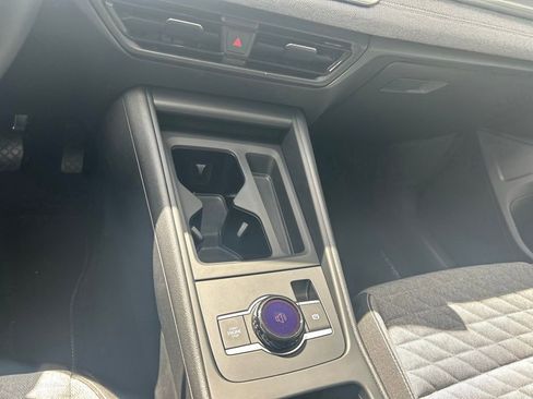 Certified 2025 Volkswagen Tiguan S image 54