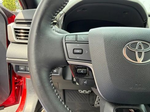 Certified 2025 Toyota Camry SE FWD image 17