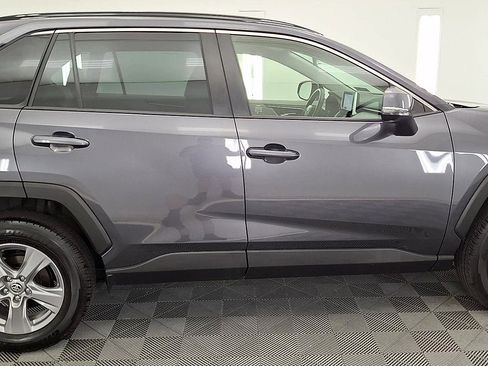 Certified 2025 Toyota RAV4 XLE AWD/4WD image 5