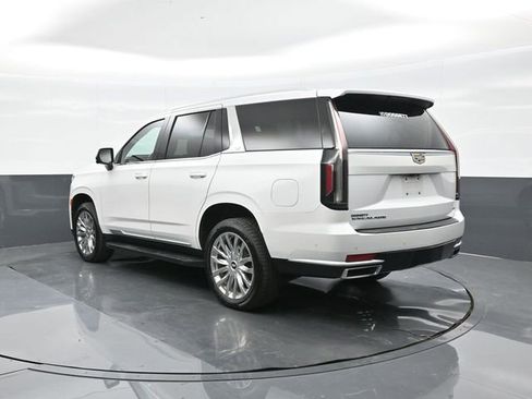 Used 2021 Cadillac Escalade Premium Luxury image 8