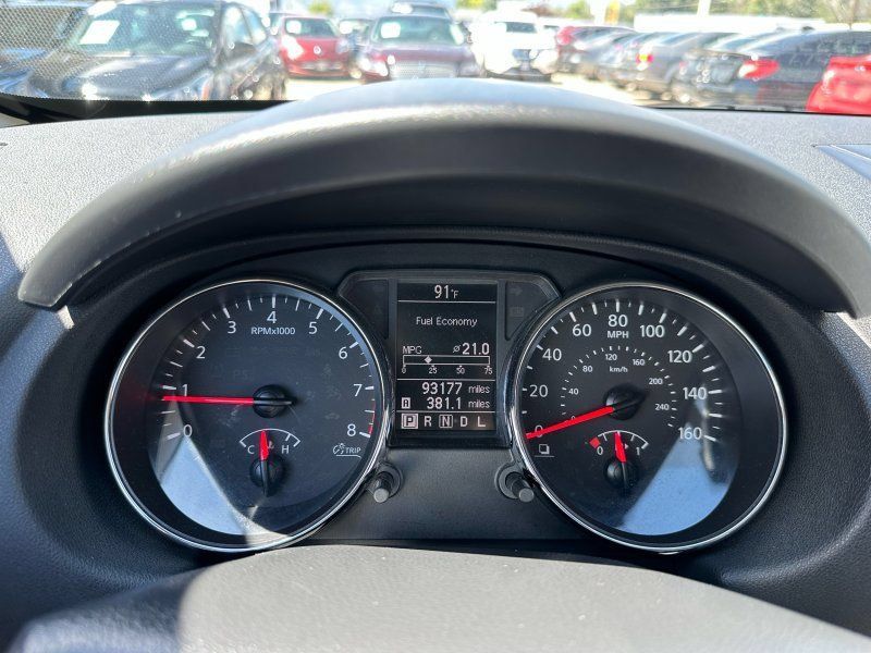 Used 2013 Nissan Rogue S AWD/4WD image 18