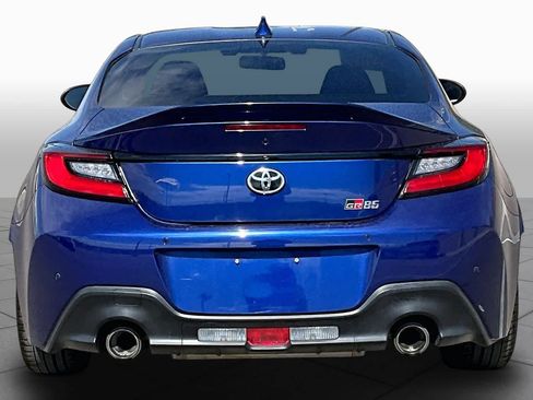 Used 2024 Toyota GR86 Premium w/ Performance Package RWD image 5