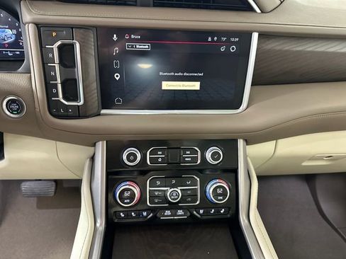 Used 2024 GMC Yukon Denali AWD/4WD image 21