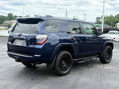 Used 2021 Toyota 4Runner SR5 AWD/4WD image 3