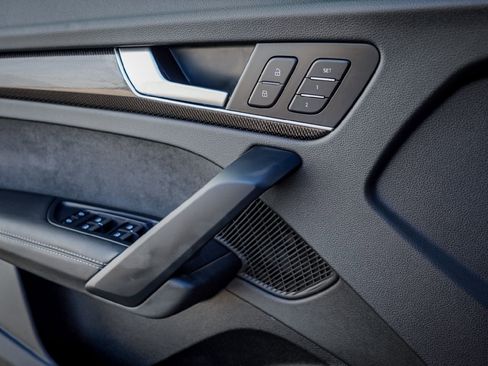 Certified 2024 Audi SQ5 Premium Plus w/ Premium Plus Package image 20