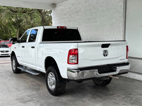 Used 2022 RAM 2500 Tradesman w/ Chrome Appearance Group AWD/4WD image 6