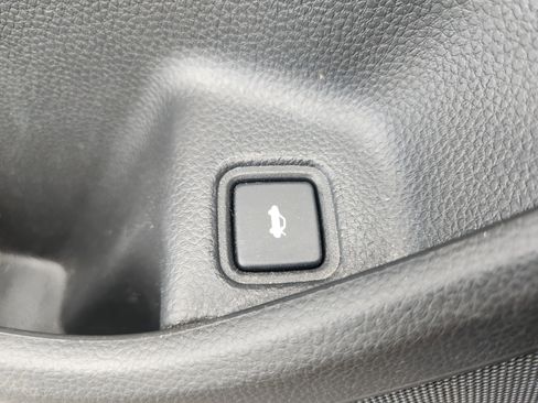 Used 2019 Honda Accord EX image 16