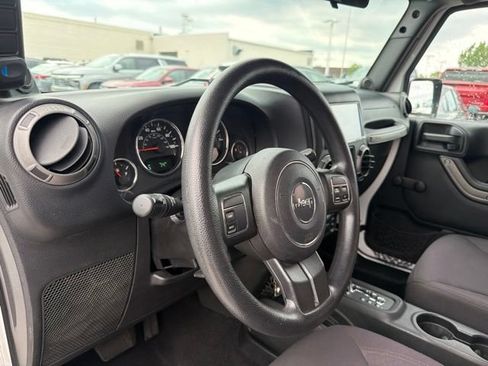 Used 2014 Jeep Wrangler Sport AWD/4WD image 14