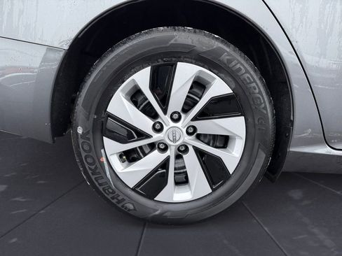 New 2025 Nissan Altima 2.5 S image 14