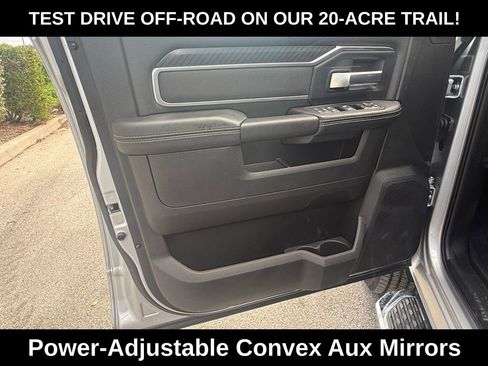 New 2026 RAM 2500 Big Horn AWD/4WD image 27