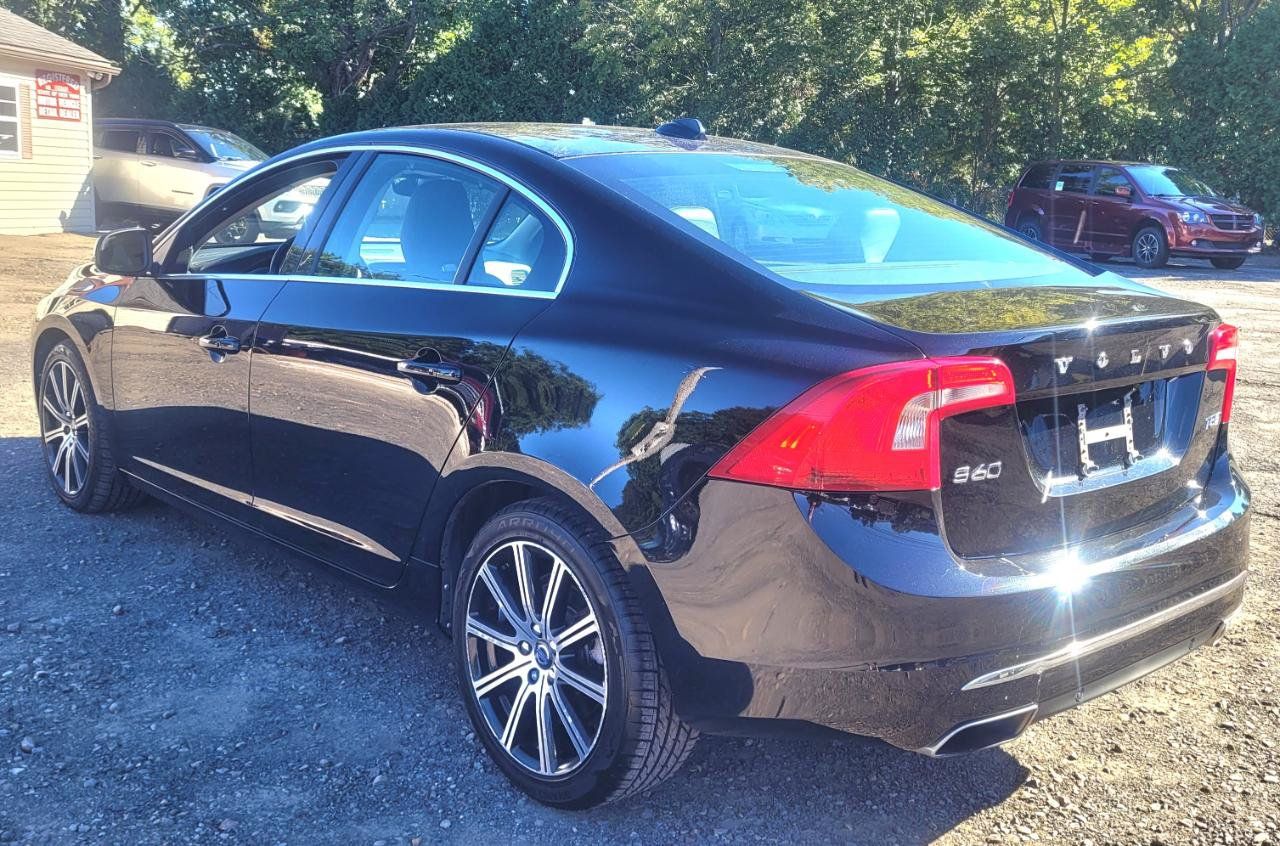 Used 2018 Volvo S60 T5 Inscription AWD/4WD image 8