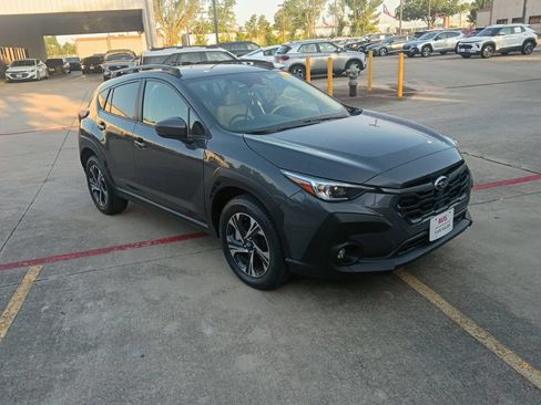 Used 2025 Subaru Crosstrek 2.5i Premium AWD/4WD image 6