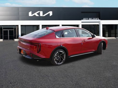 New 2025 Kia K4 GT-Line image 3