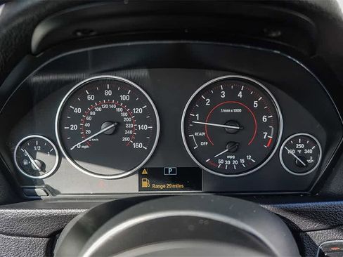 Used 2016 BMW 335i Gran Turismo xDrive image 26