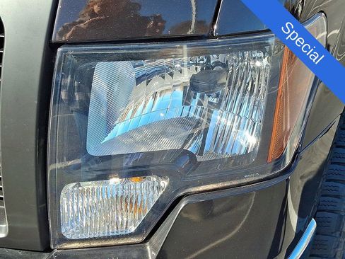 Used 2013 Ford F150 XLT w/ Luxury Equipment Group image 11