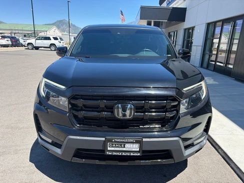 Used 2024 Honda Ridgeline Black Edition image 2