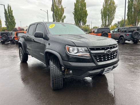 Used 2019 Chevrolet Colorado ZR2 image 6