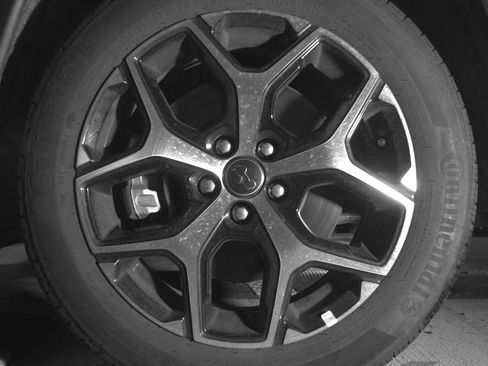 Used 2025 Jeep Compass Limited image 12