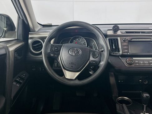 Used 2015 Toyota RAV4 XLE image 17