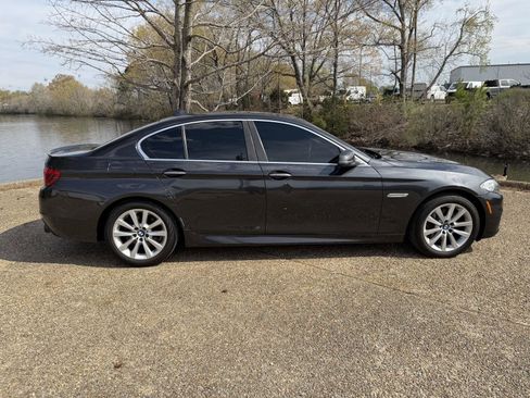 Used 2015 BMW 535i xDrive Sedan AWD/4WD image 3