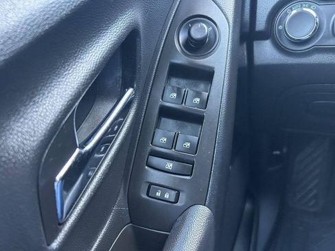 Used 2016 Chevrolet Trax LS FWD image 14