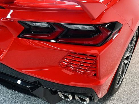 Used 2023 Chevrolet Corvette Stingray Preferred Conv w/ Z51 Performance Package RWD image 20